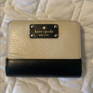 Half size Kate spade wallet